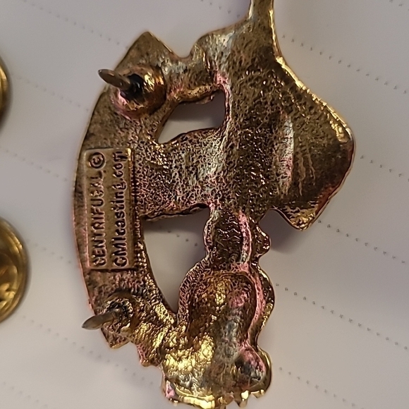 Sturgis Motorcycle Rally Rose Brass Pin 1999  - Centrifugal Vintage - Picture 4 of 6